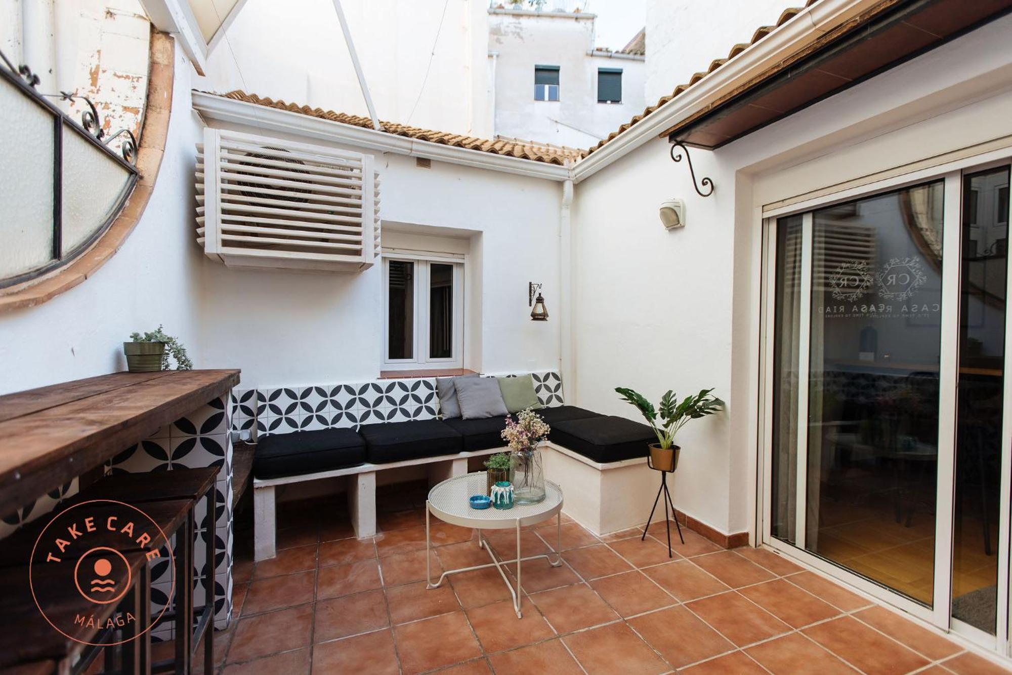 Apartment Casa Riad With Spacious Patio - Tcm Málaga Dış mekan fotoğraf